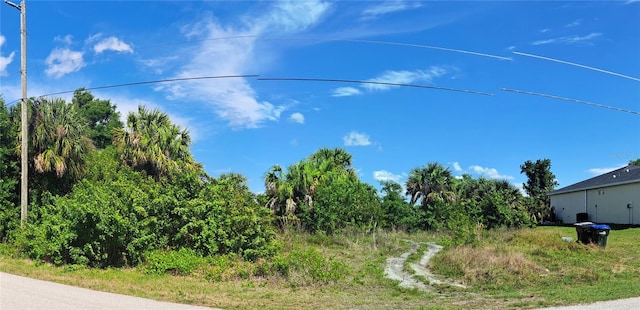 Listing photo 2 for LOT32 Carolina St, North Port FL 34288