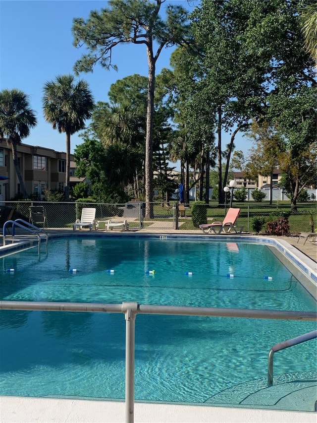 view of swimming pool