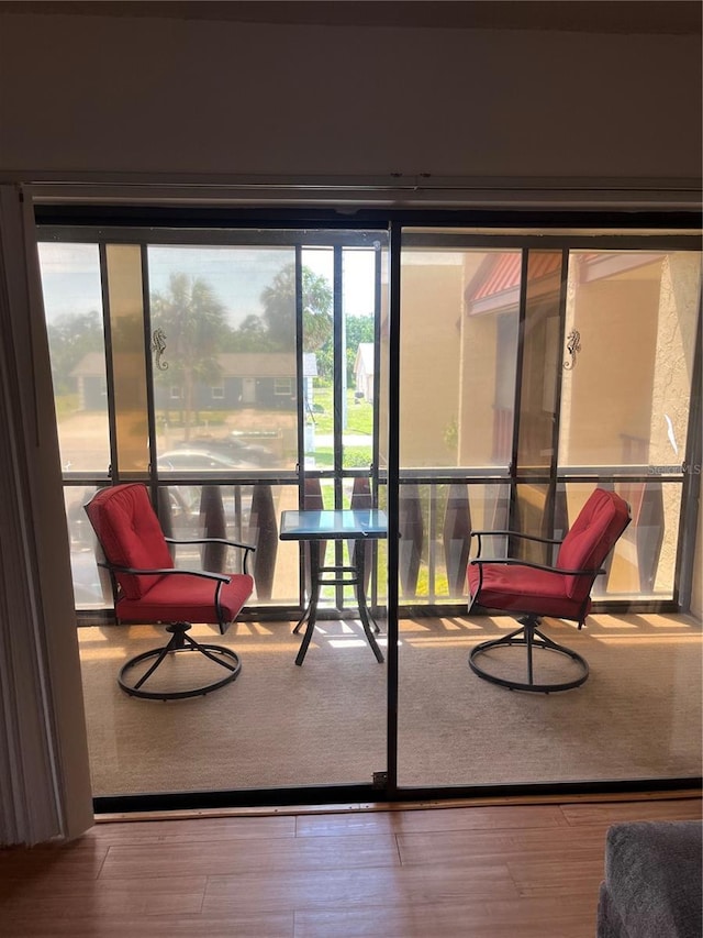 view of sunroom / solarium