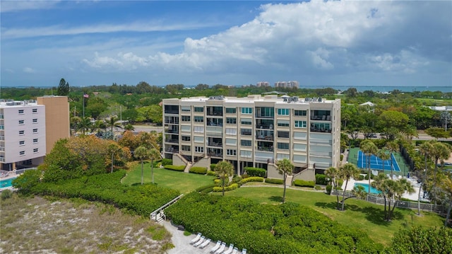 view of building exterior