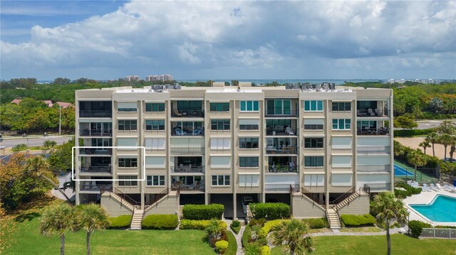 view of building exterior