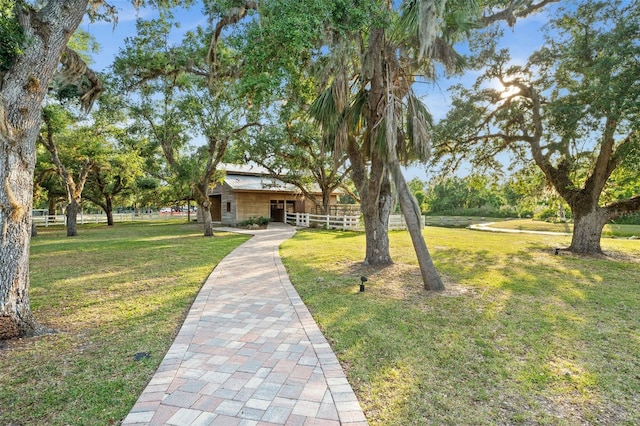 exterior space featuring a lawn