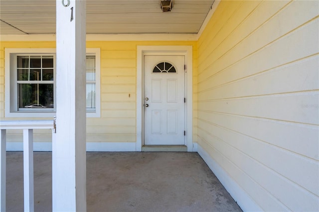 view of entrance to property