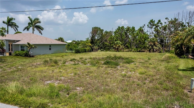 Listing photo 2 for 8 Medalist Ct, Rotonda West FL 33947