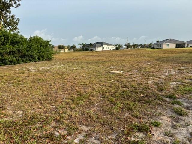 Listing photo 2 for 24508 Wallaby Ln, Punta Gorda FL 33955