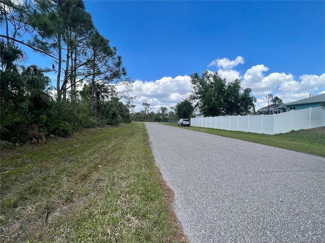 Listing photo 2 for 4441 Hobson St, Port Charlotte FL 33981