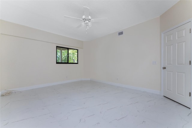 empty room with ceiling fan