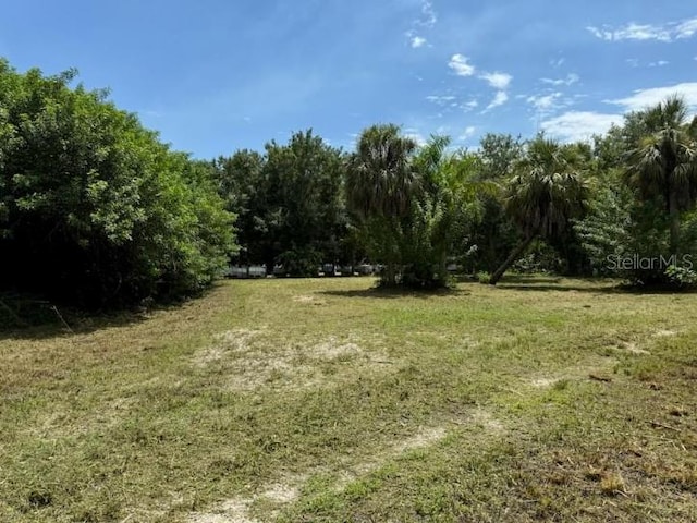 Listing photo 3 for 3211 Taylor Rd, Punta Gorda FL 33950