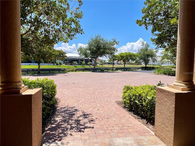 view of property's community featuring a water view