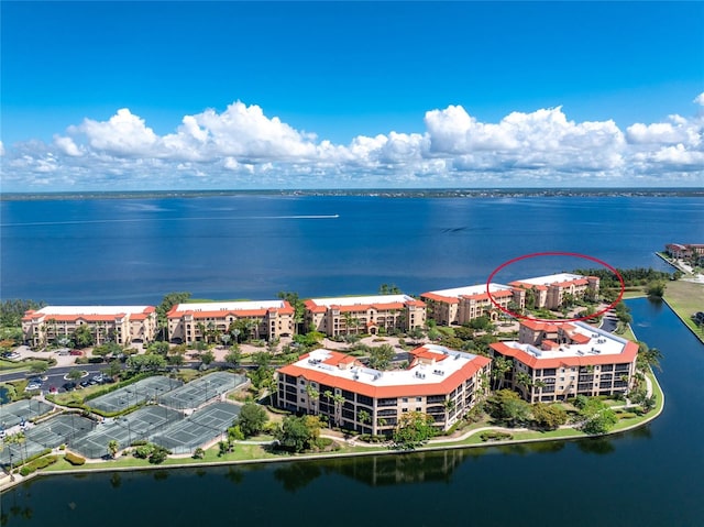 bird's eye view featuring a water view