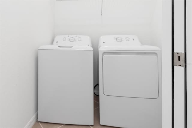 laundry room featuring washer and dryer