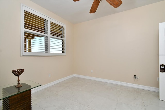 empty room with ceiling fan