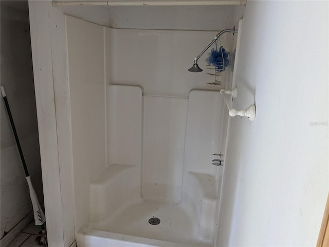 full bath featuring a shower