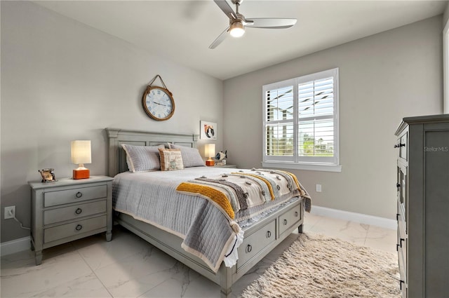 bedroom featuring ceiling fan