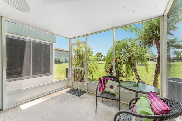 view of sunroom / solarium