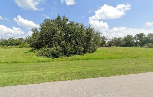 Listing photo 2 for 30360 Beech Rd, Punta Gorda FL 33982