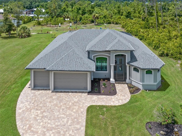 view of front of house with a garage