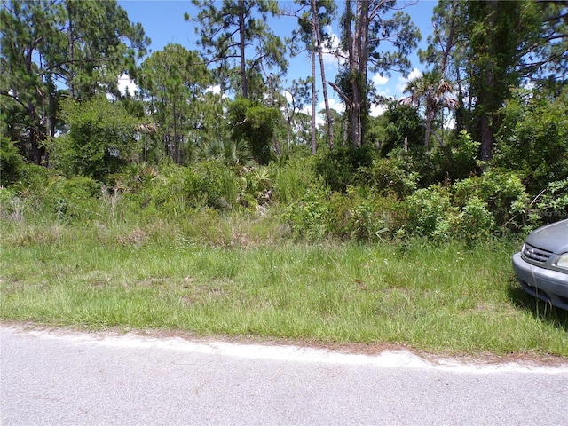 Listing photo 2 for 96 Pompano St, Port Charlotte FL 33953