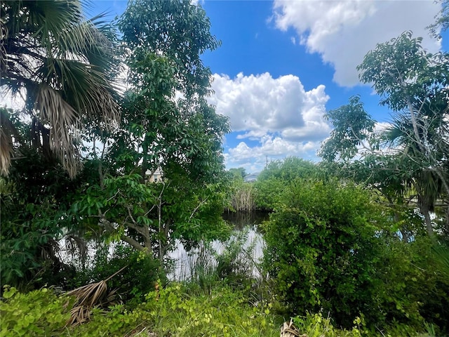 530 NW 18th Pl, Cape Coral, FL 33993