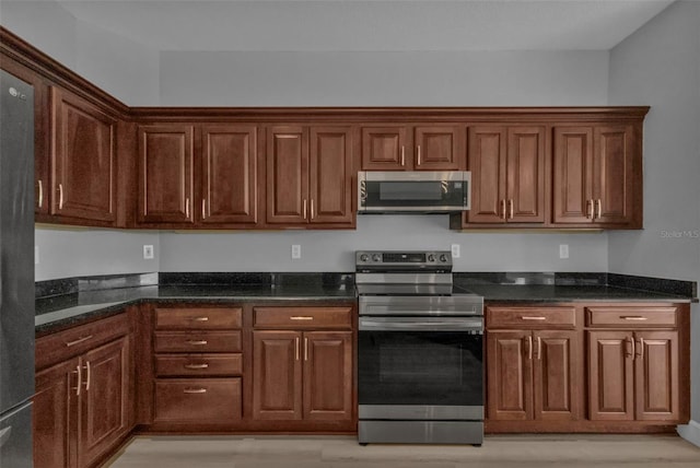 kitchen featuring appliances with stainless steel finishes