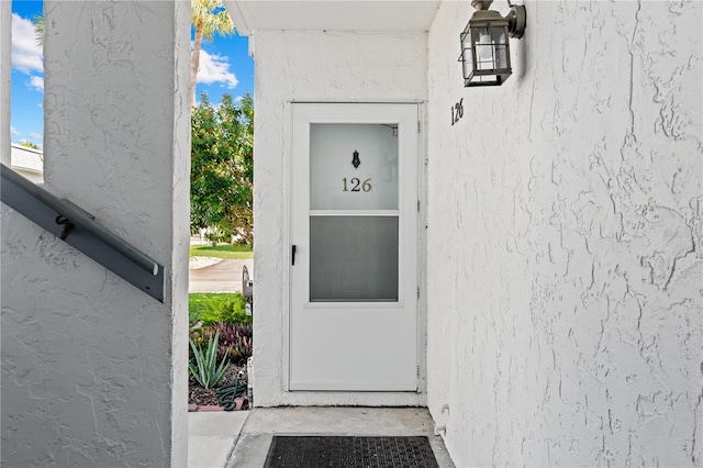 view of entrance to property