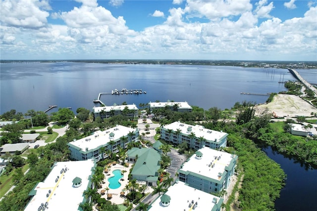 bird's eye view with a water view