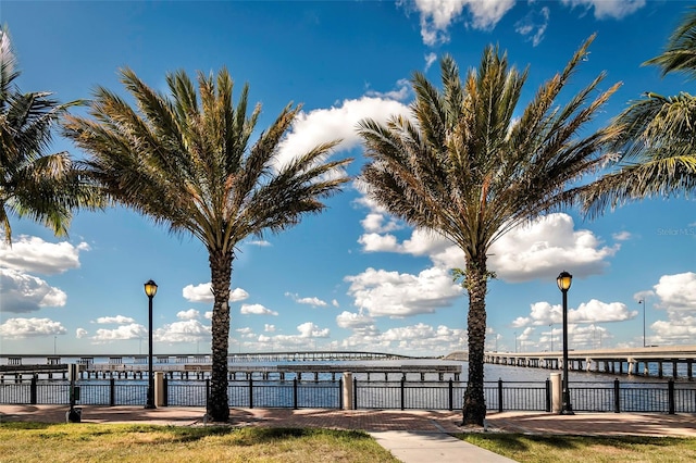 view of property's community featuring a water view