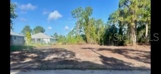 Listing photo 2 for 1042 Marathon Ave, Lehigh Acres FL 33974