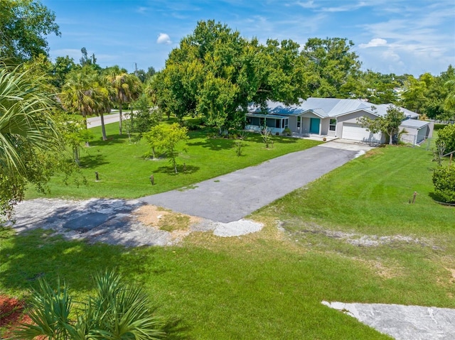 view of yard featuring a garage