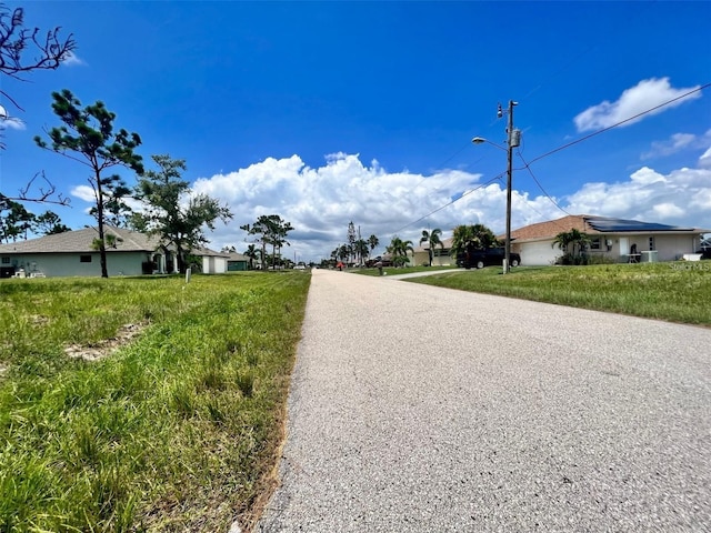 Listing photo 3 for 230 Fairway Rd, Rotonda West FL 33947