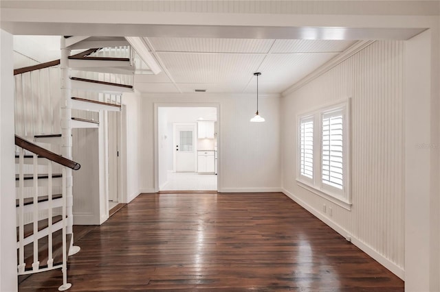 entryway featuring dark wood-type flooring