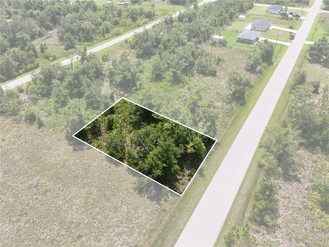 Listing photo 2 for 29457 Goodhue St, Punta Gorda FL 33982