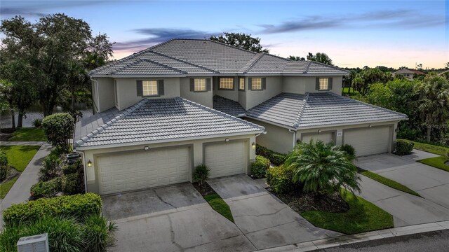 view of front of house with a garage