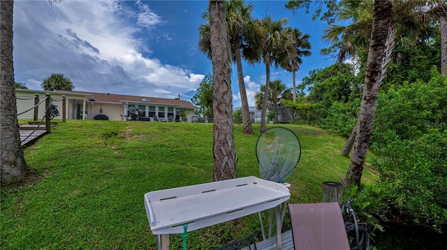 view of yard featuring fence