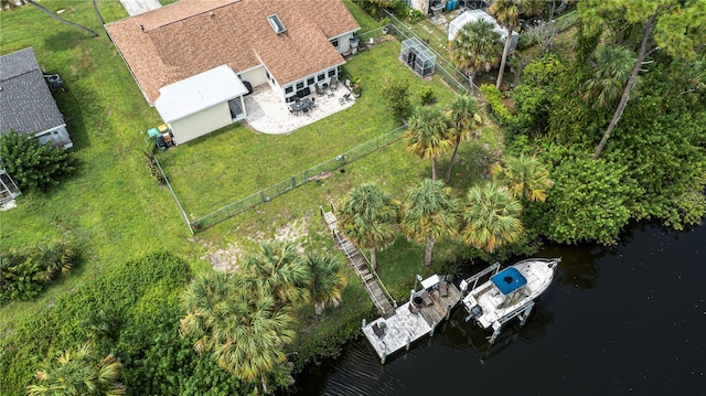 bird's eye view with a water view