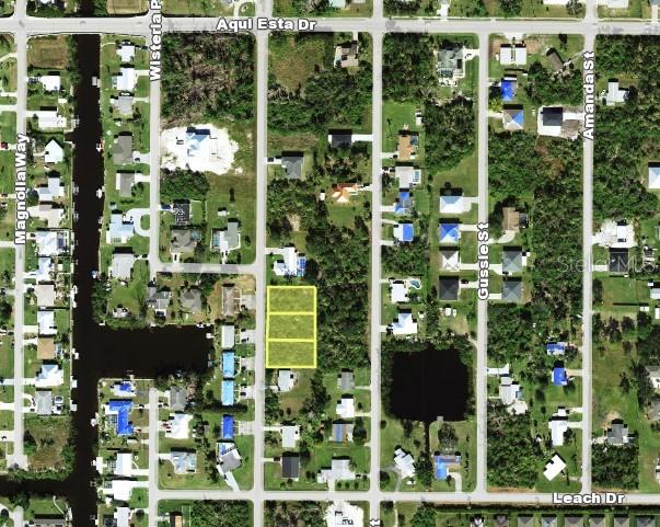 Listing photo 2 for 3420 Palm Dr, Punta Gorda FL 33950