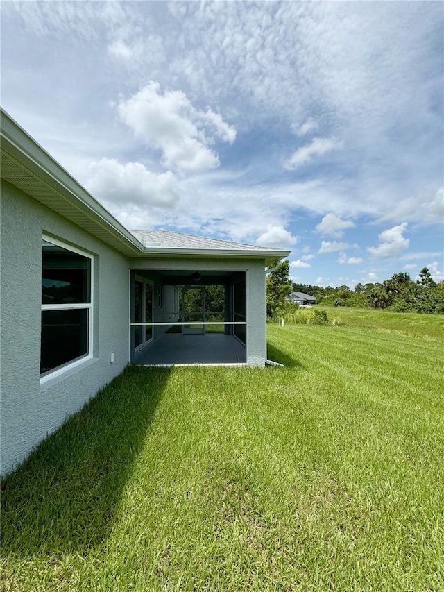 view of yard with a patio area