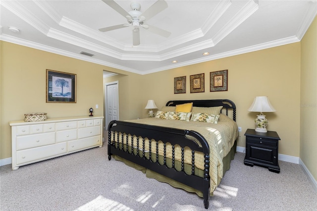 bedroom with light carpet, ornamental molding, and ceiling fan