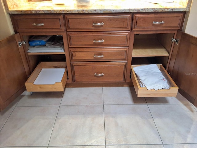 room details with tile patterned flooring