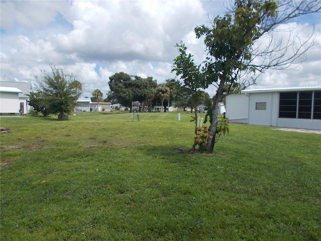 Listing photo 3 for 5751 Holiday Park Blvd, North Port FL 34287