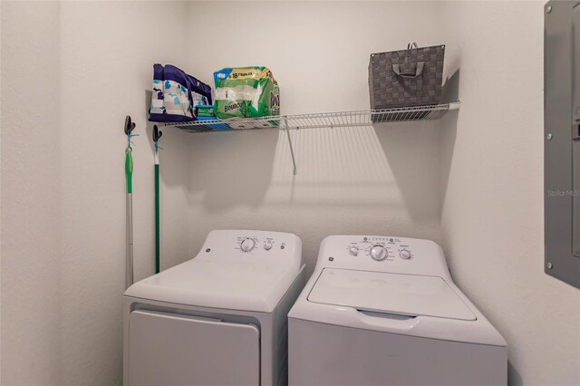 14131 Heritage Landing Blvd Unit 838, Punta Gorda, FL 33955 - laundry area featuring laundry area and washing machine and dryer