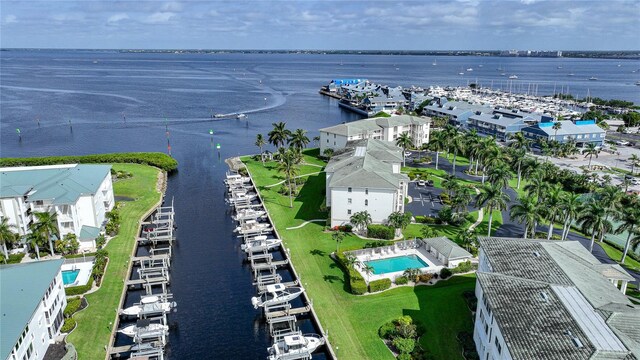 bird's eye view with a water view