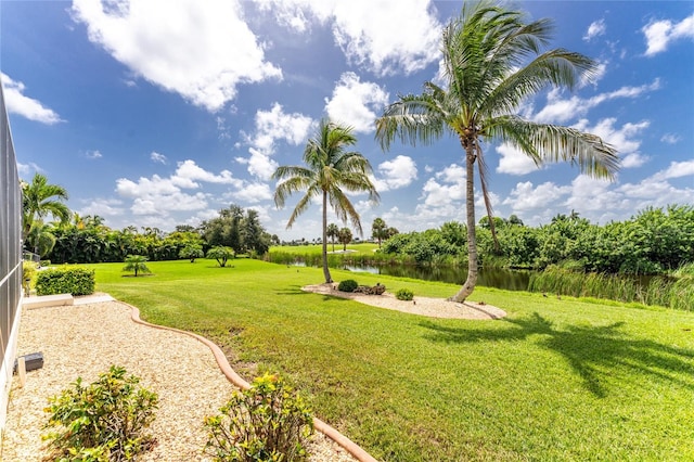 view of yard featuring a water view