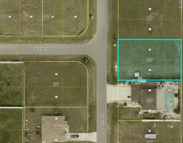 647 NE 7th Place, Cape Coral, FL 33909