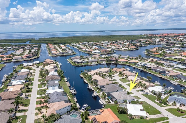 bird's eye view featuring a water view