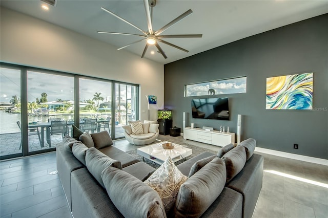 3715 NW 9th Ter, Cape Coral, FL 33993 - living area featuring ceiling fan, recessed lighting, and baseboards