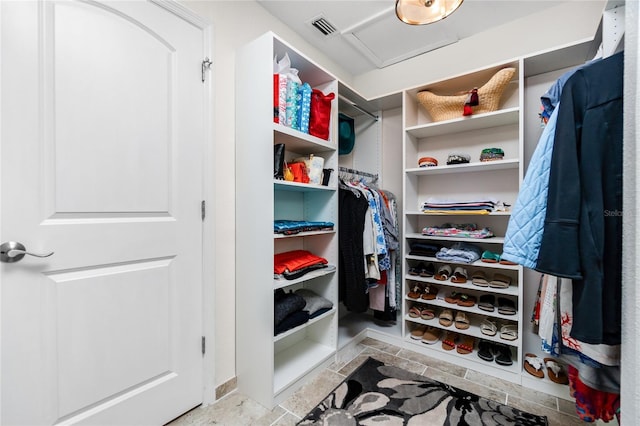 view of spacious closet