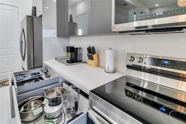 kitchen featuring stainless steel appliances