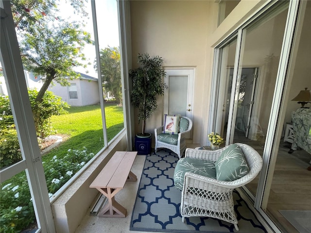 view of sunroom / solarium