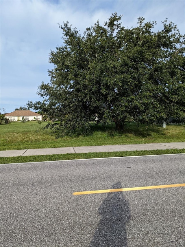 Listing photo 2 for 1327 Rio De Janeiro Ave, Punta Gorda FL 33983